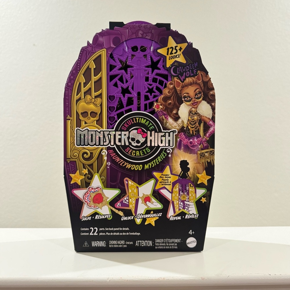 Monster High Skulltimate Secrets Hauntlywood Mystery Doll , Clawdeen Wolf. NEW!! - Picture 6 of 8